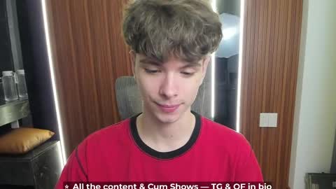 Hey I am Calvin  online show from April 14, 2026, 5:08 pm