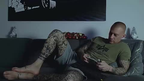 Calvin  online show from December 4, 2025, 9:56 pm