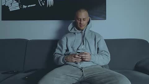 Calvin  online show from January 5, 2026, 11:52 pm