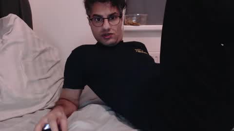 Calvinjohnlad online show from December 17, 2024, 3:17 pm