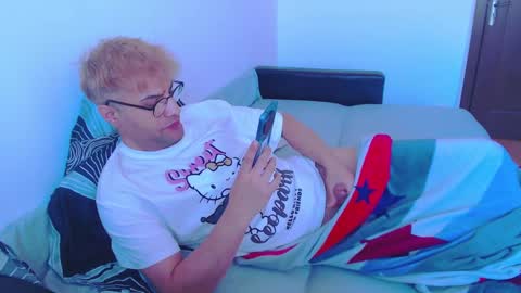 Calvinjohnlad online show from January 16, 2025, 9:05 am