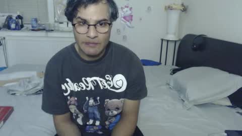 Calvinjohnlad online show from December 16, 2025, 6:13 pm