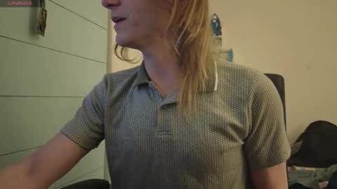 Snapshot of calypsocabal chatting on November 9, 2025, 4:11 am Calypso online show from November 9, 2025, 4:11 am