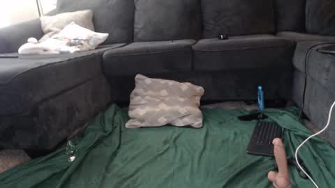 Snapshot of cam_slutt chatting on November 25, 2025, 6:08 pm Add me on Kik online show from November 25, 2025, 6:08 pm