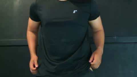 Snapshot of camara110 chatting on March 5, 2025, 12:16 am camara110 online show from March 5, 2025, 12:16 am