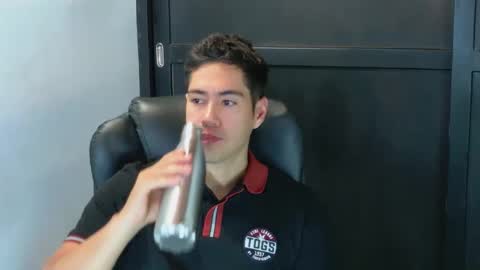 Snapshot of camara110 chatting on September 29, 2025, 9:52 pm camara110 online show from September 29, 2025, 9:52 pm