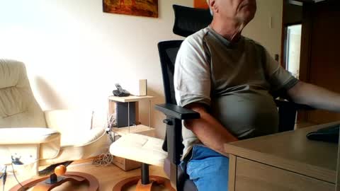 camcologne online show from June 9, 2026, 8:26 am