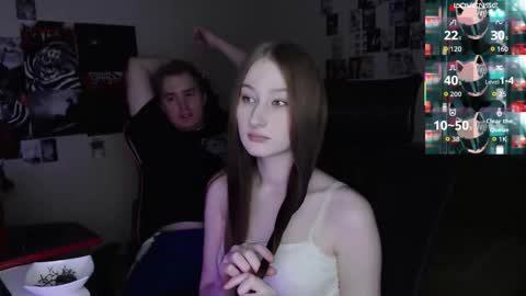 Snapshot of camcoupgang chatting on October 10, 2025, 12:31 am Rayon Gosuslug and Kirieshka Gosuslug online show from October 10, 2025, 12:31 am