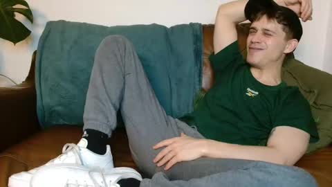 Snapshot of camdoattitude chatting on December 1, 2024, 9:59 pm CamDoAttitude online show from December 1, 2024, 9:59 pm