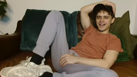 Snapshot of camdoattitude chatting on December 9, 2024, 9:37 pm CamDoAttitude online show from December 9, 2024, 9:37 pm