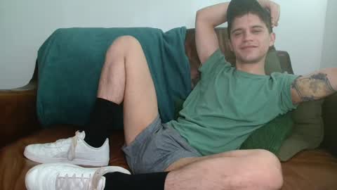 Snapshot of camdoattitude chatting on December 19, 2024, 12:12 pm CamDoAttitude online show from December 19, 2024, 12:12 pm