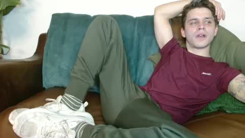 Snapshot of camdoattitude chatting on December 26, 2024, 8:42 pm CamDoAttitude online show from December 26, 2024, 8:42 pm