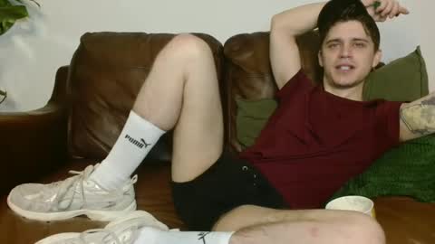 Snapshot of camdoattitude chatting on December 27, 2024, 1:18 pm CamDoAttitude online show from December 27, 2024, 1:18 pm