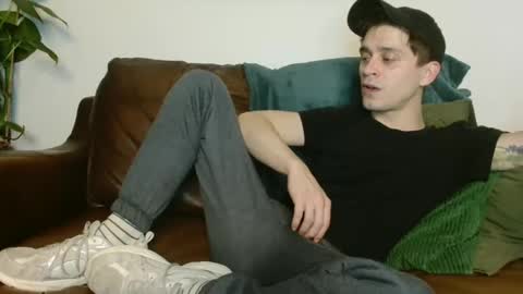 Snapshot of camdoattitude chatting on December 29, 2024, 10:14 pm CamDoAttitude online show from December 29, 2024, 10:14 pm