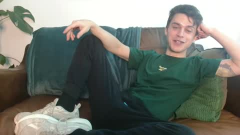 Snapshot of camdoattitude chatting on January 2, 2025, 12:35 pm CamDoAttitude online show from January 2, 2025, 12:35 pm