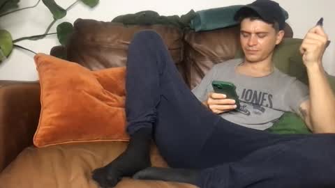 Snapshot of camdoattitude chatting on October 29, 2025, 12:40 pm CamDoAttitude online show from October 29, 2025, 12:40 pm