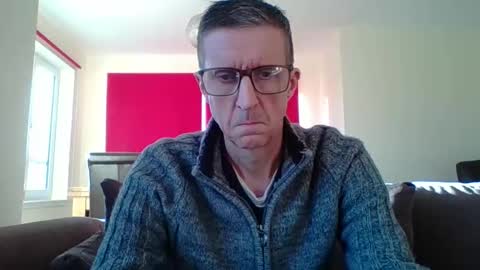 Snapshot of cameraaa chatting on November 16, 2025, 12:33 pm cameraaa online show from November 16, 2025, 12:33 pm