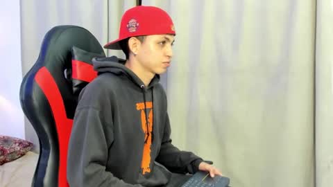 CAMERON online show from November 10, 2025, 3:49 am