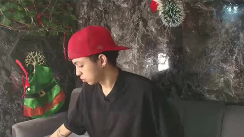 CAMERON online show from December 2, 2025, 12:32 pm