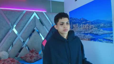 Snapshot of cameron_lux4 chatting on April 20, 2026, 3:31 am CAMERON online show from April 20, 2026, 3:31 am