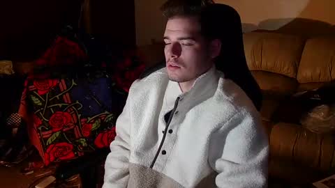 Snapshot of camerondt chatting on January 13, 2025, 1:02 am camerondt online show from January 13, 2025, 1:02 am