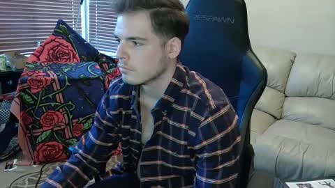 Snapshot of camerondt chatting on January 16, 2025, 8:36 pm camerondt online show from January 16, 2025, 8:36 pm