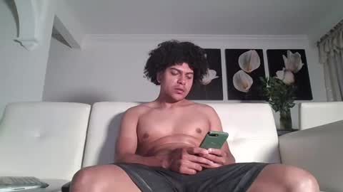 Snapshot of camfaber chatting on September 27, 2025, 2:38 am Stiven online show from September 27, 2025, 2:38 am