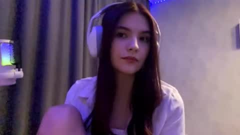 Snapshot of camienevius chatting on September 8, 2025, 3:33 pm Hello My name is Rina im new model here and little but shy but curious. online show from September 8, 2025, 3:33 pm