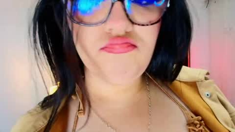 Camila Osorio online show from April 3, 2026, 11:52 am