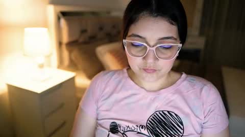 Camila buitrago online show from November 21, 2025, 11:03 pm