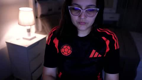 Camila buitrago online show from November 28, 2025, 2:25 am