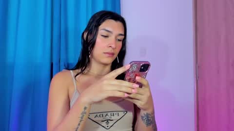  s online show from January 3, 2025, 6:57 pm