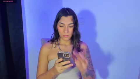  s online show from February 15, 2025, 5:30 am