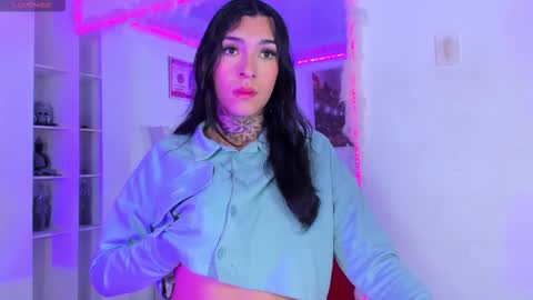  s online show from October 16, 2025, 3:02 pm