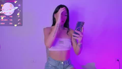 Snapshot of camila_coxx chatting on June 17, 2026, 3:09 am s online show from June 17, 2026, 3:09 am