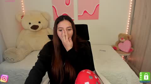 Snapshot of camila_ec2 chatting on December 14, 2024, 12:44 am C A M I online show from December 14, 2024, 12:44 am