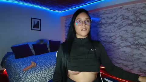 Snapshot of camila_iroose chatting on February 26, 2026, 9:58 pm Camila Roose online show from February 26, 2026, 9:58 pm