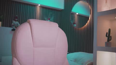 Snapshot of camila_martinez9 chatting on January 19, 2026, 11:25 am camila_martinez9 online show from January 19, 2026, 11:25 am