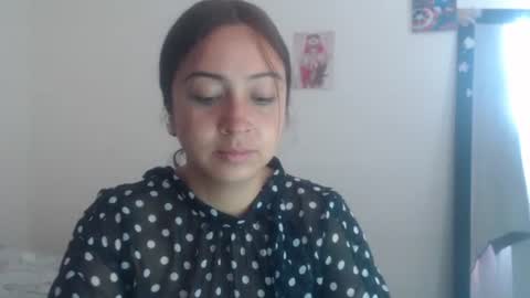 camila_rouswhyth online show from April 17, 2026, 4:10 pm