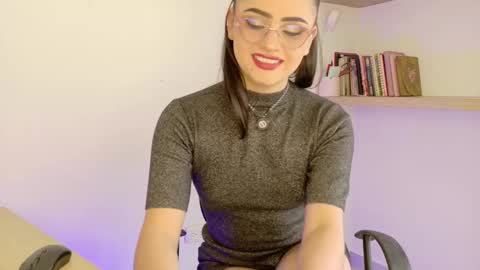 Cami  online show from November 19, 2025, 4:18 pm