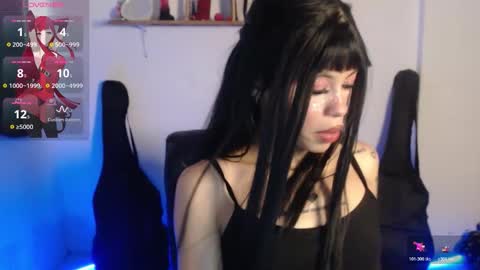 kira online show from April 26, 2026, 6:27 pm