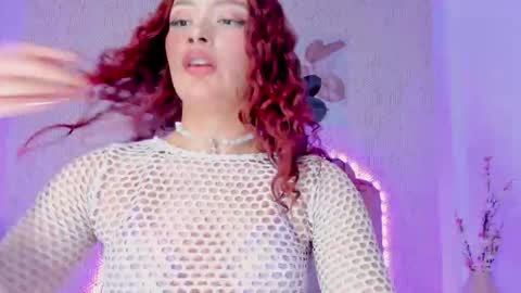 Snapshot of camilarivers chatting on February 9, 2025, 9:06 pm Camila online show from February 9, 2025, 9:06 pm