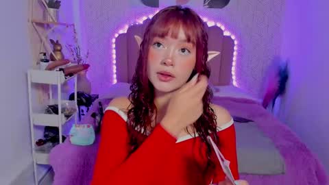 Snapshot of camilarivers chatting on February 19, 2025, 11:49 am Camila online show from February 19, 2025, 11:49 am