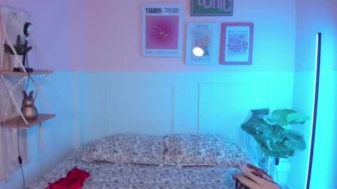 Snapshot of camilarivers chatting on September 22, 2025, 11:45 am Camila online show from September 22, 2025, 11:45 am