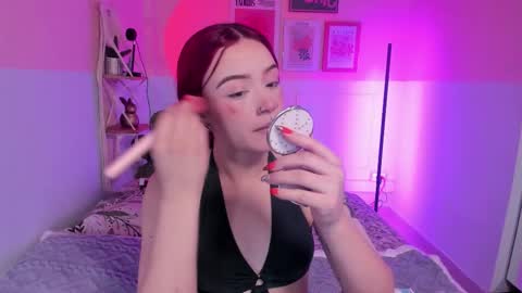 Snapshot of camilarivers chatting on October 27, 2025, 11:47 am Camila online show from October 27, 2025, 11:47 am