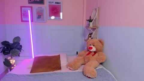 Snapshot of camilarivers chatting on December 5, 2025, 3:59 am Camila online show from December 5, 2025, 3:59 am