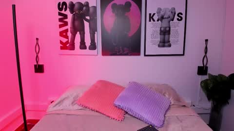 Snapshot of camilarivers chatting on December 14, 2025, 6:01 pm Camila online show from December 14, 2025, 6:01 pm