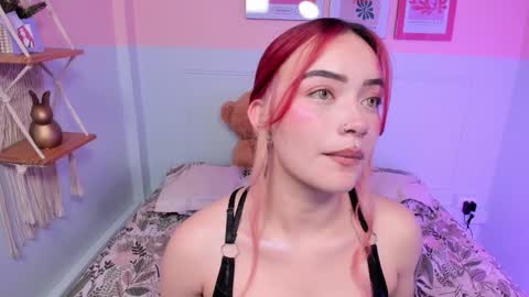 Snapshot of camilarivers chatting on February 3, 2026, 6:40 am Camila online show from February 3, 2026, 6:40 am