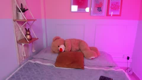 Snapshot of camilarivers chatting on February 13, 2026, 4:19 am Camila online show from February 13, 2026, 4:19 am