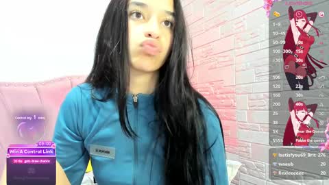 Snapshot of camilavill chatting on February 25, 2025, 4:14 am CamilaVill online show from February 25, 2025, 4:14 am